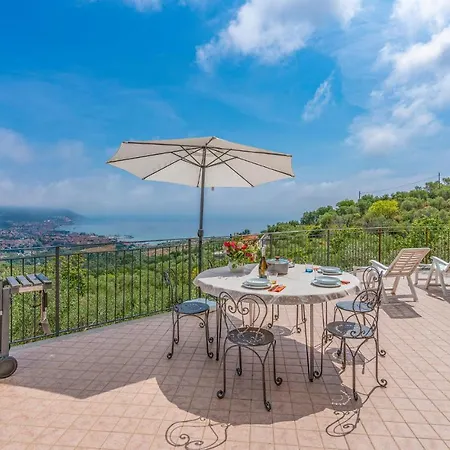 1 Bedroom Cozy In Diano Marina